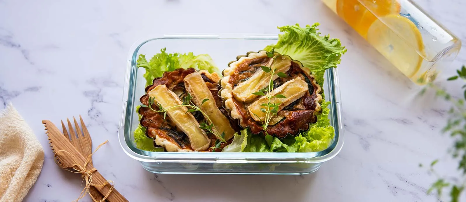 Kabaklı ve camembert peynirli mini tartlar
