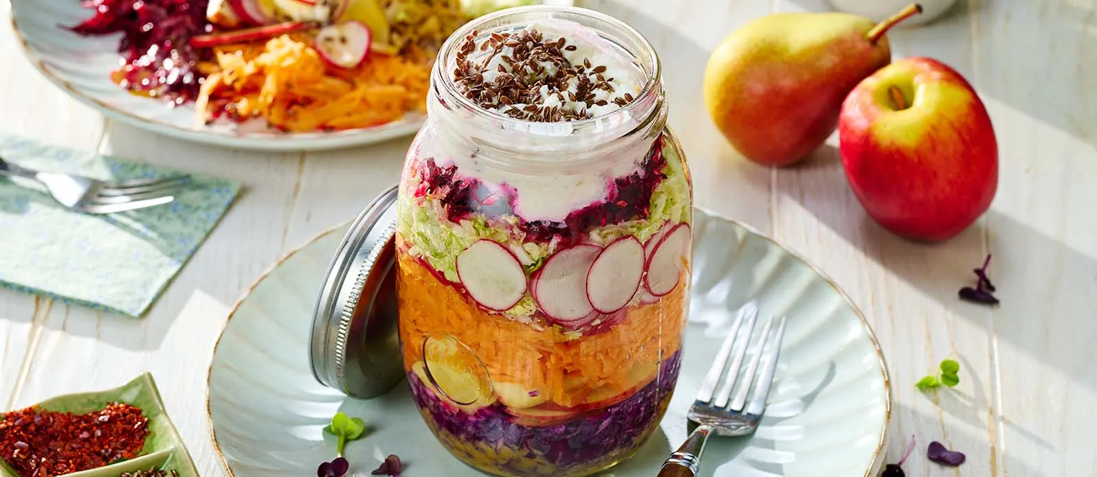 Miso soslu gökkuşağı salatası