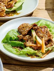 Marulun içerisinde domuz bulgogi