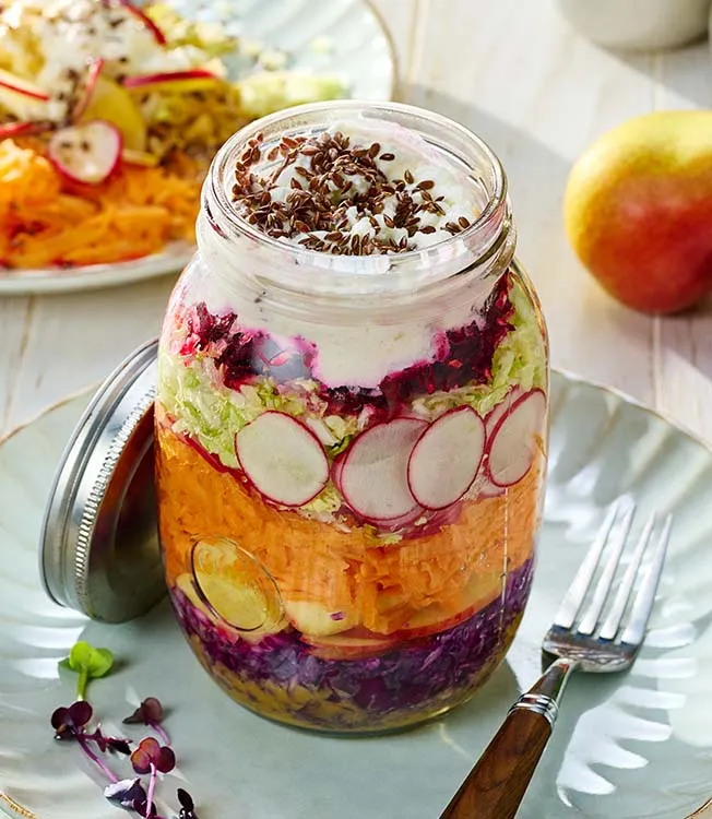 Miso soslu gökkuşağı salatası