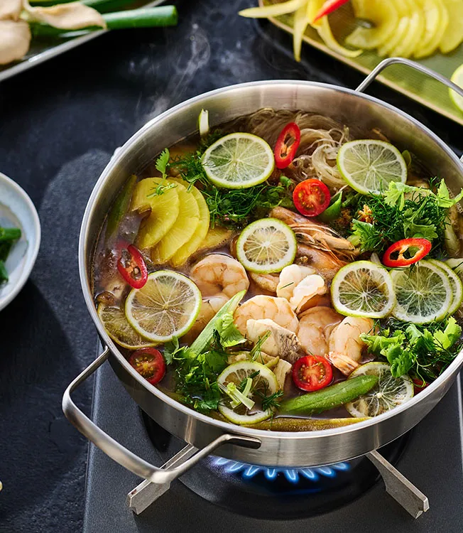 Vietnam’dan lẩu cá chua - balık güveç